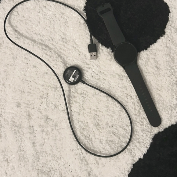 Samsung Galaxy Watch. - Picture 1 of 1